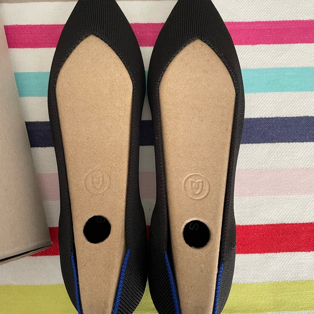 NIB Rothy’s The Point Black Size 8 Shoes